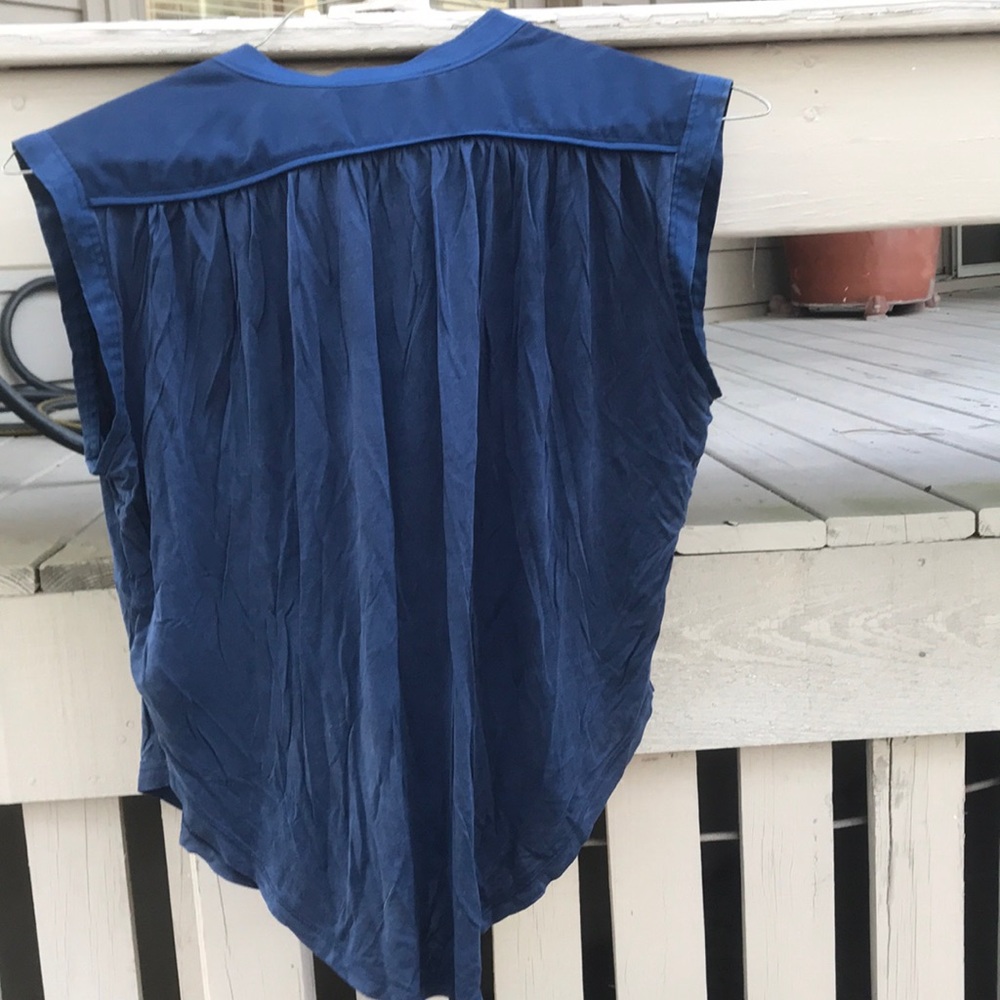 Juicy Couture Navy V-Neck Top - Picture 4 of 4